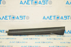 Rear left threshold Jeep Compass 11-16 structure, crack in fastening