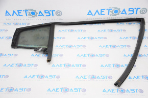 Door glass triangle rear left with seal Dodge Charger 11-23