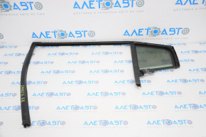 Door glass triangle rear right with seal Dodge Charger 11-23