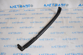 Front left door seal on the end of Acura MDX 14-20