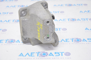 Engine mount bracket right Dodge Charger 11- 3.6
