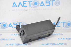 Fuse box trunk Dodge Charger 11-16 defect fastener