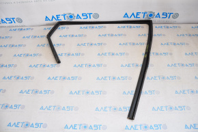 Rear right window seal for Kia Sorento 10-15