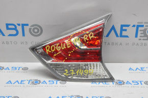 Inner taillight trunk lid right Nissan Rogue 14-16, small chips