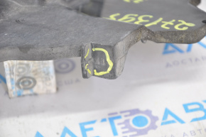 Right radiator deflector Infiniti Q50 14-15 3.7 break, crease, crack