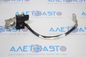 Negative terminal of battery Infiniti Q50 14-15 3.7