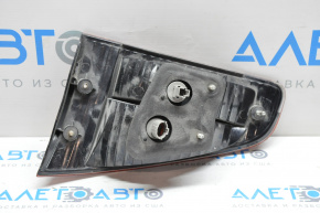 Inner taillight trunk lid left Subaru b10 Tribeca, chips