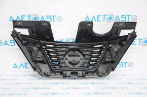 Grill grill Nissan Rogue 16-17 without camera, without radar with emblem