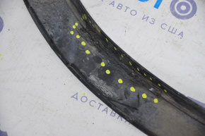 Front left wing arch trim VW Tiguan 09-18, broken fastener, crack