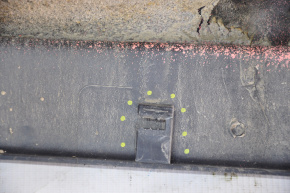 Right threshold Jeep Cherokee KL 14-23 broken fastener