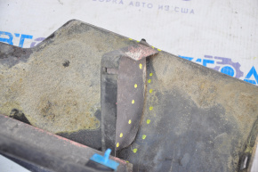 Right threshold Jeep Cherokee KL 14-23 broken fastener