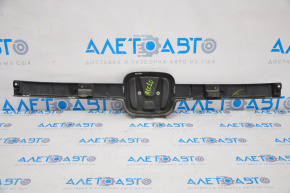 Fastening of the central molding Honda Accord 18-20 with the emblem