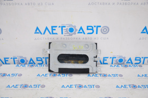 Jeep Cherokee KL 14-18 Audio Amplifier