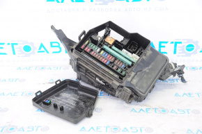 Lexus RX450h 10-15 Underhood Fuse Box