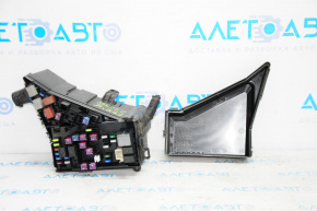 Underhood fuse box Subaru Forester 14-16 SJ manual transmission, cracks