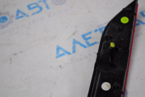 Reflector rear left VW Jetta 19-21 break fastening