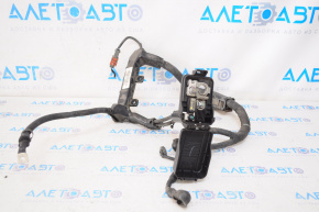 Positive terminal Hyundai Santa FE Sport 13-16