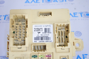 Underdash fuse box Hyundai Santa Fe 13-14