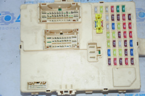 Hyundai Sonata 11-14 under-dash fuse box