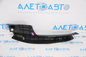 Door sill trim rear left Nissan Versa Note 13-19 black, broken fastening, worn