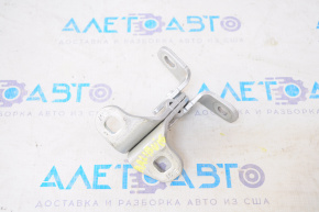 Upper rear left door hinge for Chevrolet Malibu 16-23
