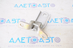 Chevrolet Malibu 16-23 lower rear right door hinge