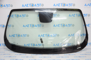 Jeep Renegade 15-18 Windshield with Rain Sensor and Heated Wipers