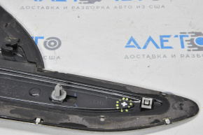 Molding emblem wing left Chevrolet Volt 11-15 broken guides