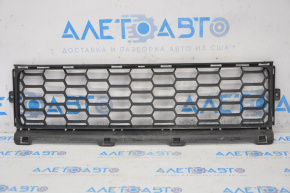 Lower grille front bumper central Jeep Renegade 15-18 prerest
