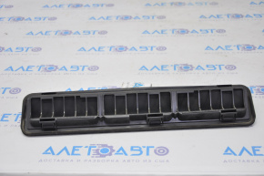 Ventilation shield rear central Jeep Renegade 15-23 breakage fastener