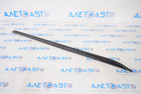 Windshield molding right VW Tiguan 18-24
