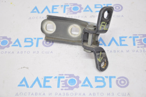 Lower front left door hinge for a 1919 Cadillac CTS