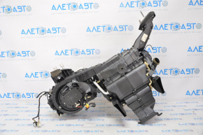 Heater assembly for a 1919 Cadillac CTS