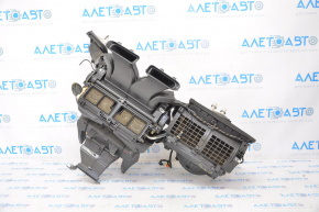 Heater assembly for a 1919 Cadillac CTS
