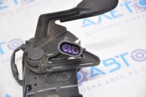 Cadillac CTS 14 Hood Lock