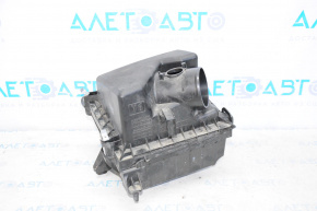Lexus RX350 16-22 air filter housing without flow meter