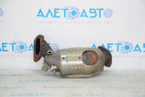 Lexus RX350 16-22 rear exhaust manifold with catalytic converter, rusty