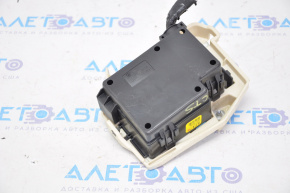Fuse box under the dashboard Cadillac CTS 14-