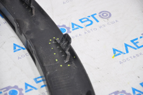 Front left wing arch trim Toyota Highlander 14-19 worn, broken fastener