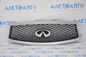 Radiator grill grill Infiniti Q50 14-17 with badge, pokes on chrome