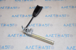 Driver's seat belt tensioner Kia Sorento 10-15 chip broken