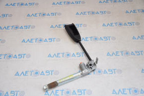 Kia Sorento 10-15 passenger seat belt tensioner chip broken