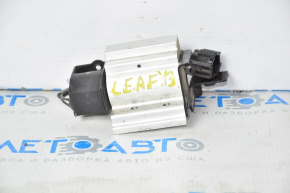 Nissan Leaf 13-17 Air Conditioner Three-Way Valve