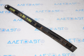 Hood-wing seal right Toyota Camry v40