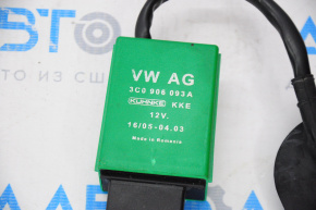 Fuel pump control unit VW Passat b8 16-19 USA chip defect