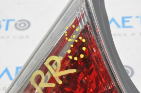 Inner light trunk lid right Nissan Rogue 14-16, small cracks, chip