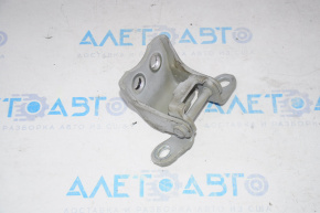 Lower front left door hinge for a Honda CRV 12-16