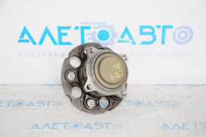 Rear left hub Honda CRV 12-16 FWD