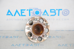 Rear right hub Honda CRV 12-16 FWD