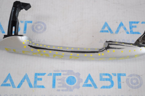 Ford Flex 09-19 outer rear right door handle is worn